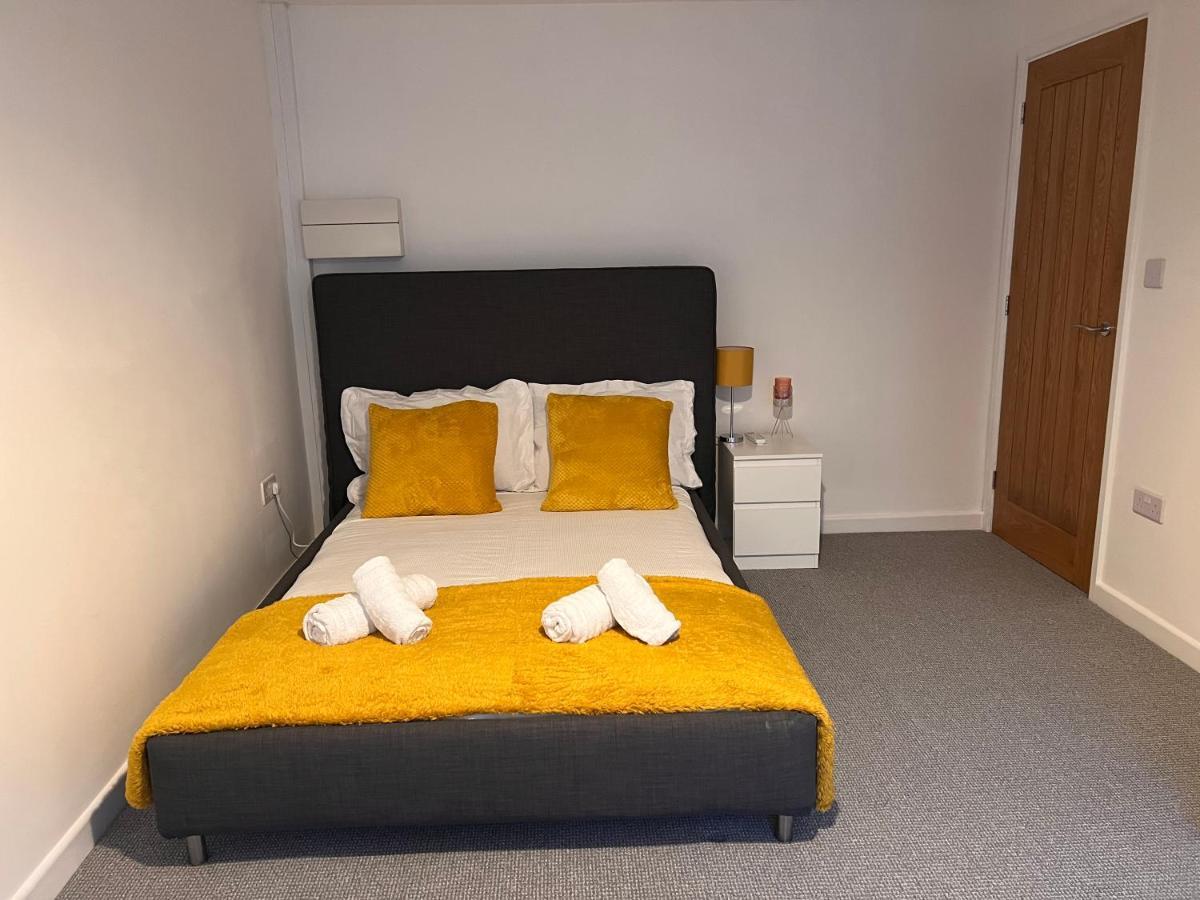 Superb Modern Flat In Northampton, Parking &Ev公寓 外观 照片