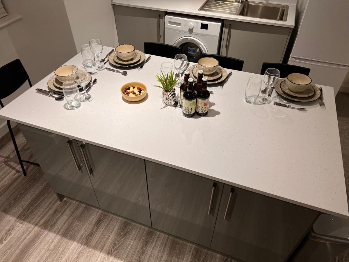 Superb Modern Flat In Northampton, Parking &Ev公寓 外观 照片