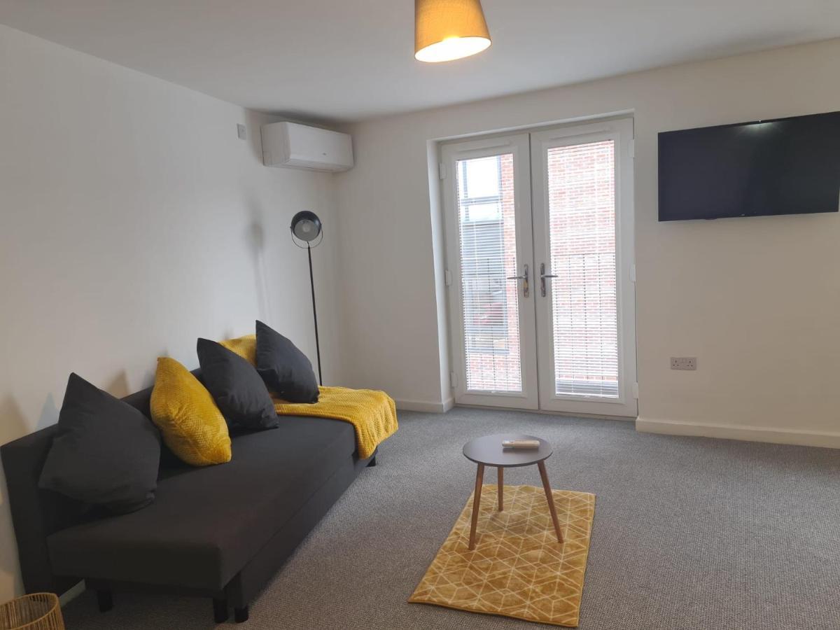 Superb Modern Flat In Northampton, Parking &Ev公寓 外观 照片
